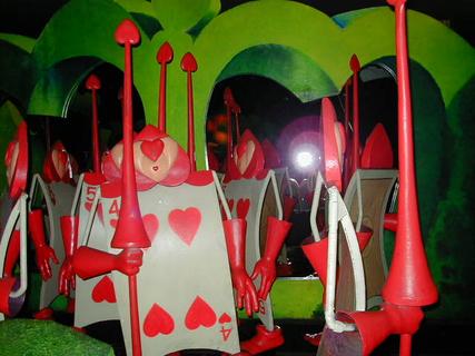 Inside Alice in Wonderland ride<br>Location: <a href="https://www.google.com/maps/search/?api=1&query=33.81329,-117.91831" target="_new">Disneyland</a>